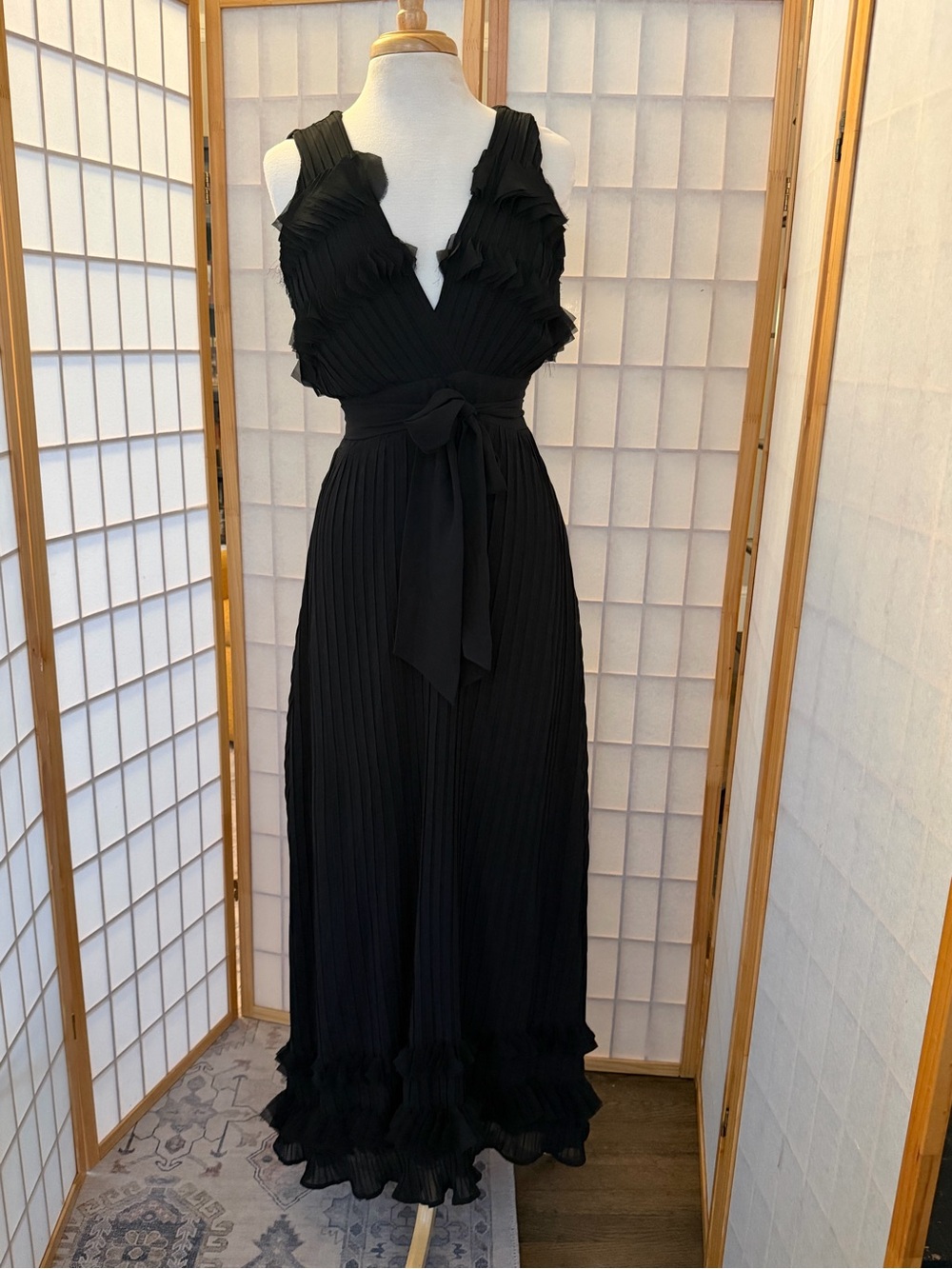 Eva by Eva Franco Black Pleated Maxi Dress with Waist Tie